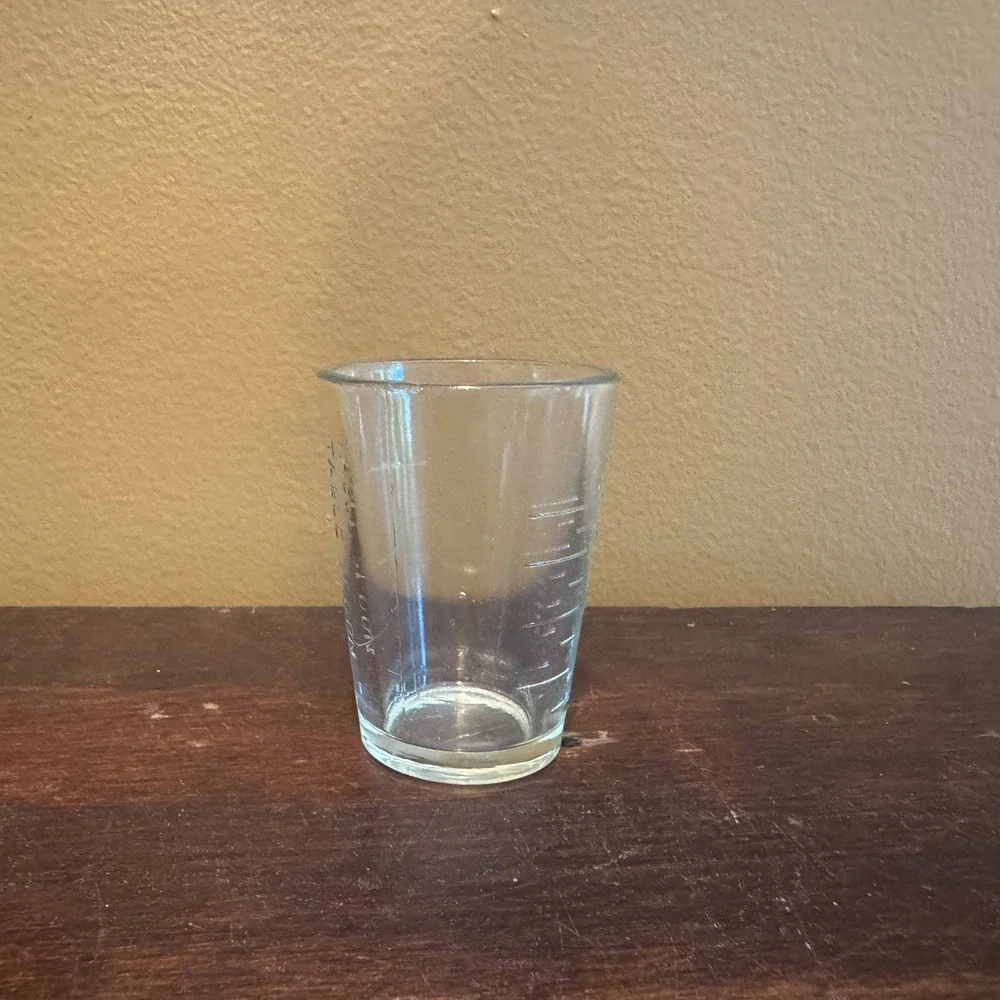 Vintage Clear Glass‎ Embossed Teaspoon Tablespoon Measuring Cup